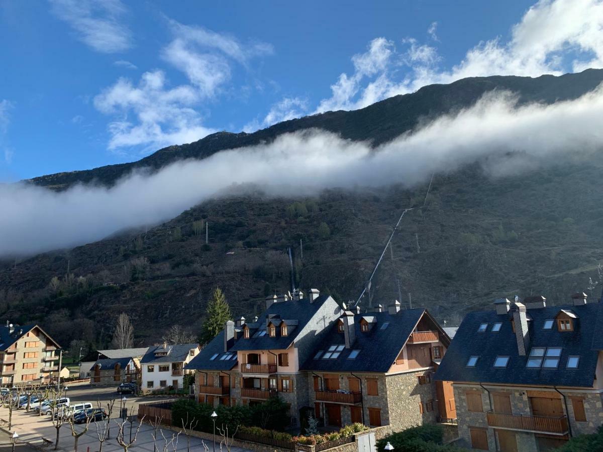 Les Ares Apartamento Esterri d'Àneu Exterior foto